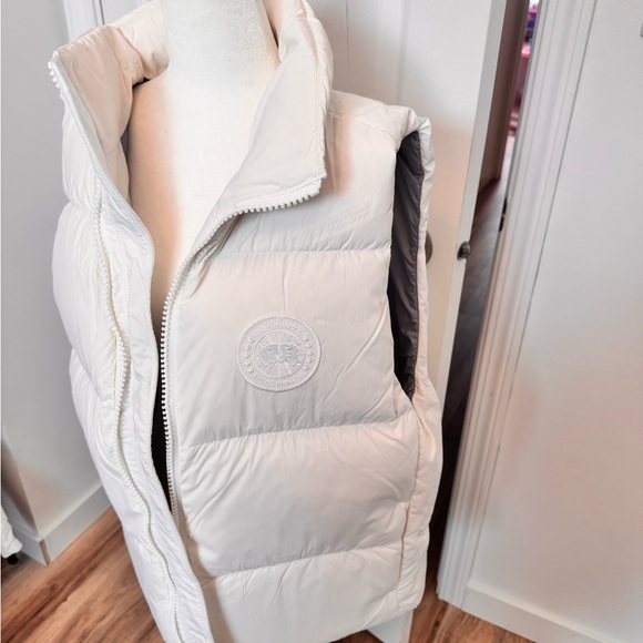 🆕Canada Goose Lawrence Puffer Vest, size Large - Picture 2 of 6